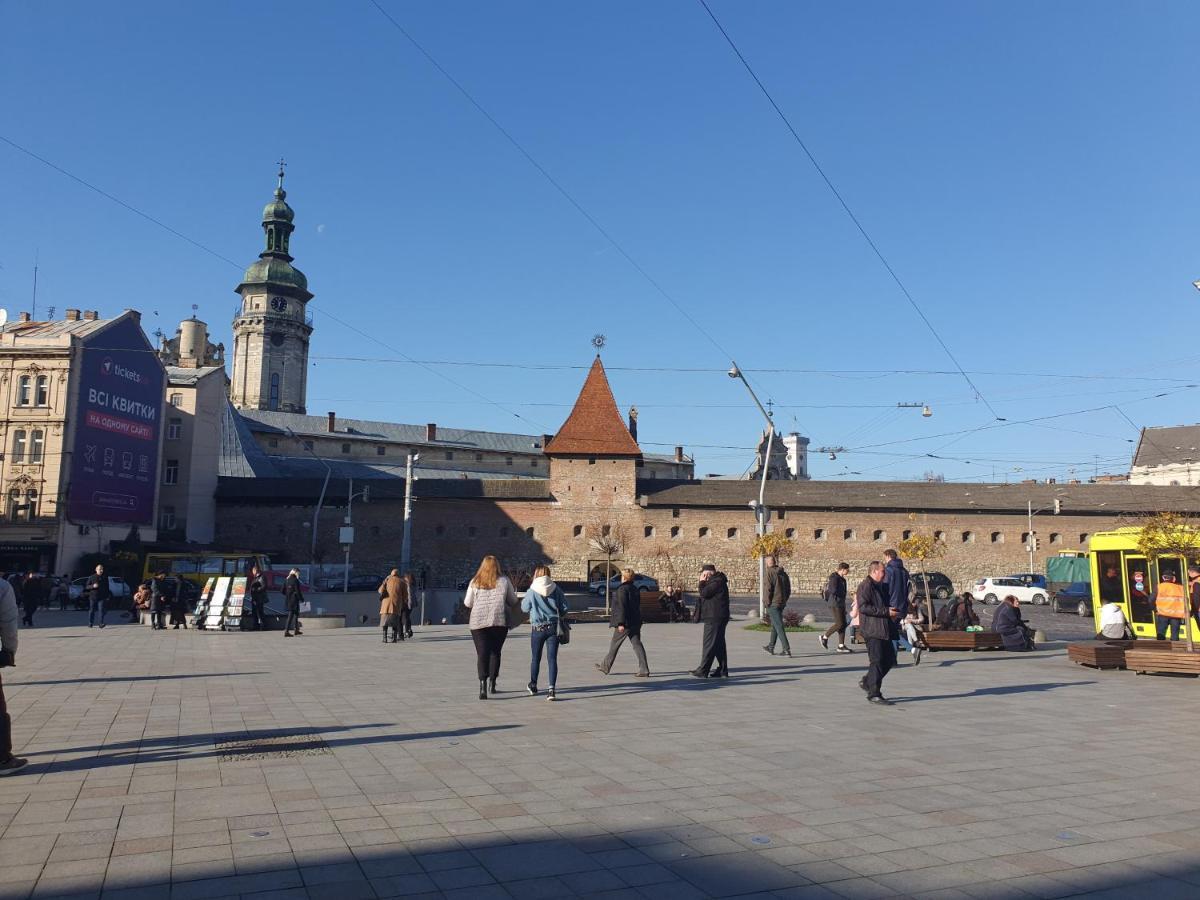 Апартаменти У Шевальє. Lviv Ngoại thất bức ảnh